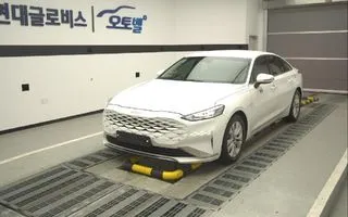 2023 Kia K8, VIN KNAM241BBPA034433