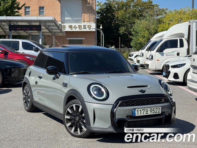 2022 Mini Cooper, VIN WMW61DH01N2R41100