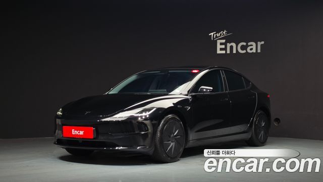 2026 Tesla Model 3, VIN LRW3E7FS9TC792813