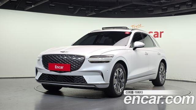 2022 Genesis GV70, VIN KMTMA811PNU002548