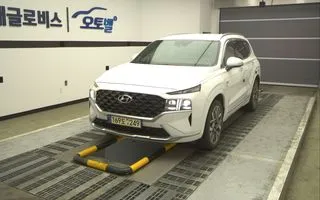 2021 Hyundai Santa Fe, VIN KMHS581HGMU379107