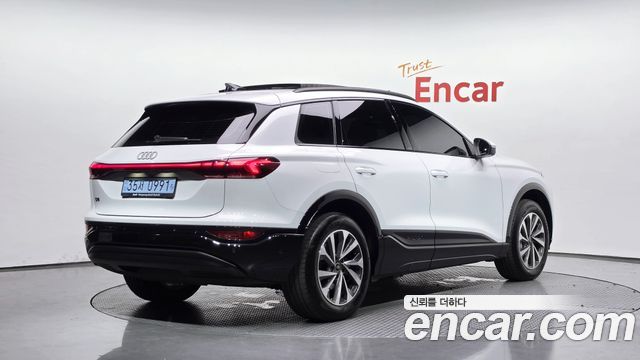 2025 Audi Q6 e-tron, VIN WAUZZZGF6SA052688
