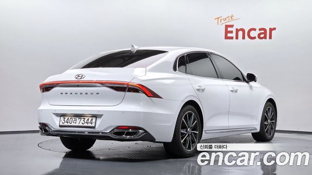 2022 Hyundai Grandeur, VIN KMHF241NBNA452634
