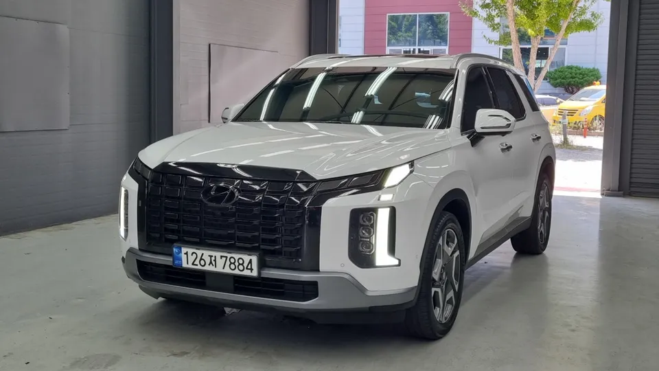 2023 Hyundai Palisade, VIN KMHR381ABPU586007