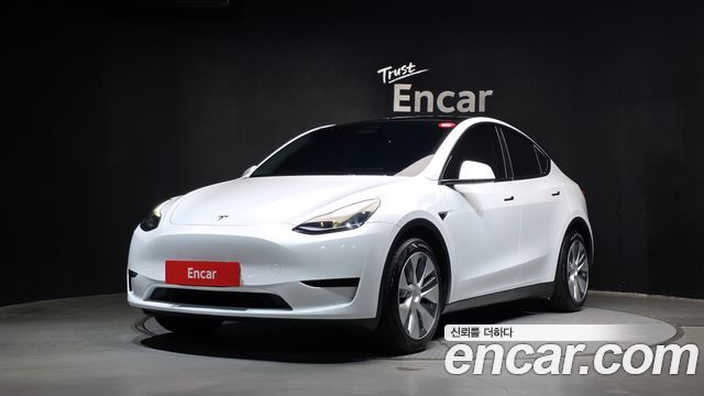 2023 Tesla Model Y, VIN LRWYGCFS1PC101076