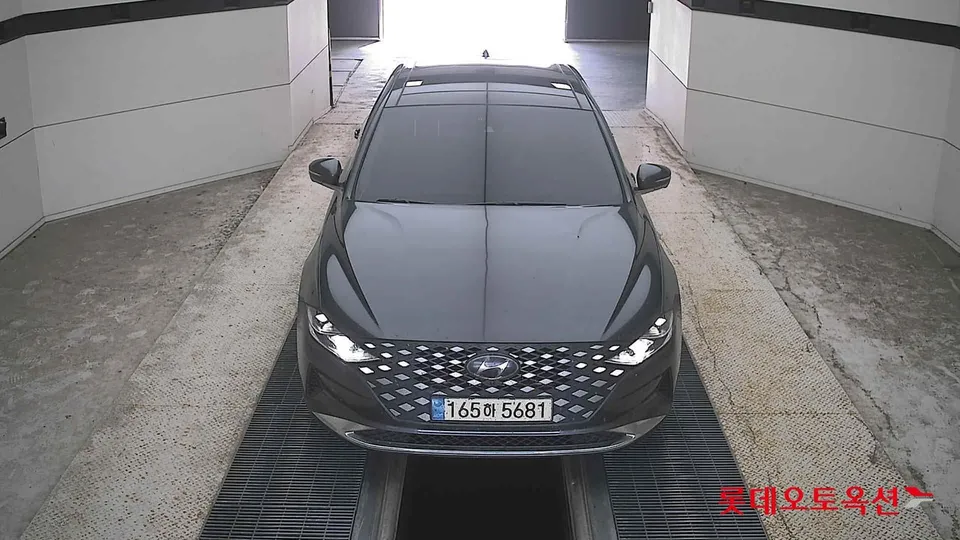 2022 Hyundai Grandeur, VIN KMHF1413BNA133704