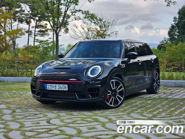 2023 Mini Clubman, VIN WMWJZ9109P2T48615