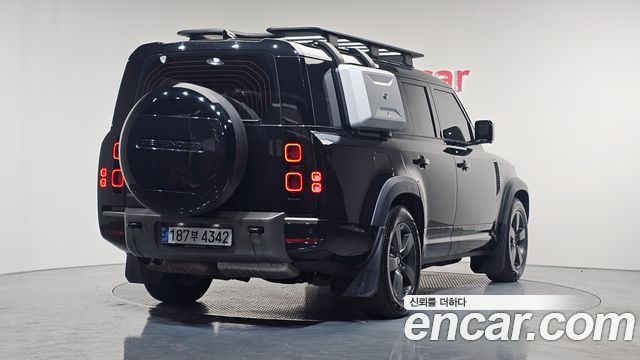 2024 Land Rover Defender, VIN SALEA8BW3R2272426