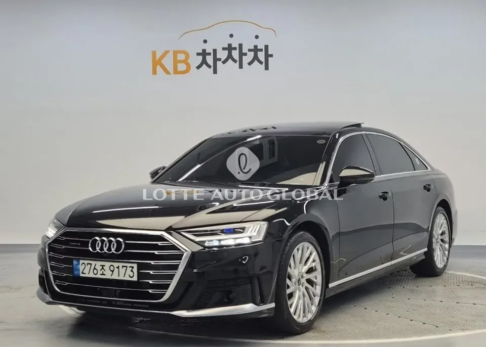 2021 Audi A8, VIN WAUZZZF82MN033036