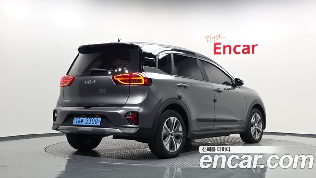 2023 Kia Niro, VIN KNAA281GFPT000704