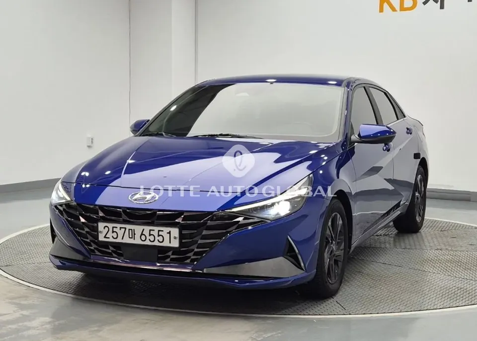 2021 Hyundai Avante, VIN KMHLR41EEMU013884