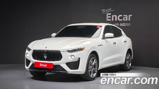 2020 Maserati Levante, VIN ZN661XUG3LX366486