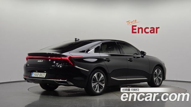2023 Kia K8, VIN KNAM6411BPA037032