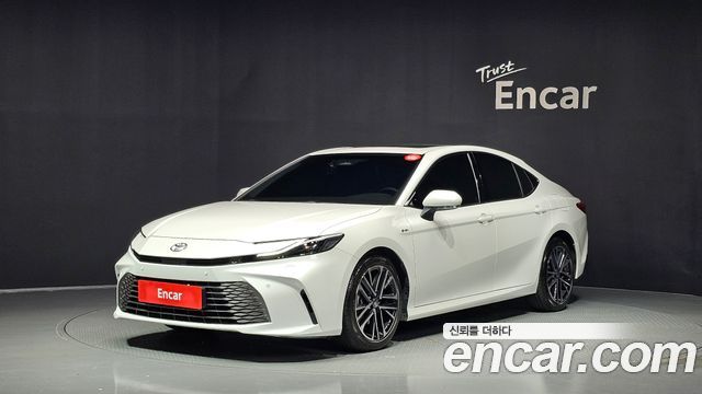 2025 Toyota Camry, VIN JTNAGACKXS3061100