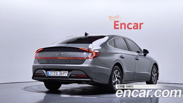 2022 Hyundai Sonata, VIN KMHL241JBNA054070
