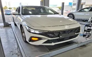 2024 Hyundai Avante, VIN KMHLM41EERU566860