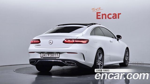 2020 Mercedes-Benz E-Class, VIN W1K1J1EB3LF135594