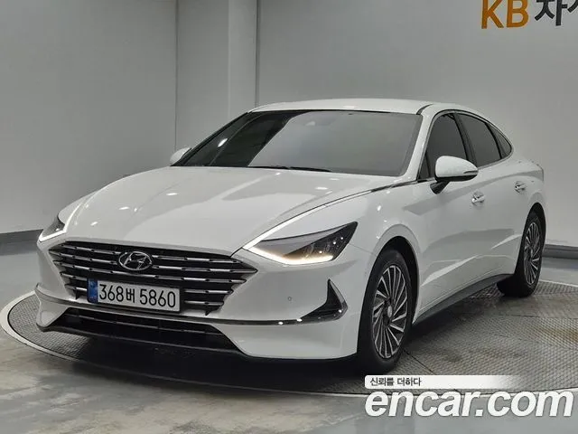 2022 Hyundai Sonata, VIN KMHL241JBNA044297