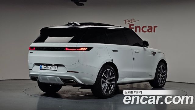 2025 Land Rover Range Rover Sport, VIN SAL1A2BUXSA442710