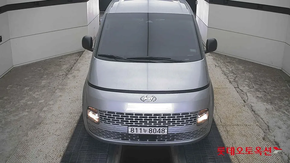2023 Hyundai Staria, VIN KMFYFX71BPU084059