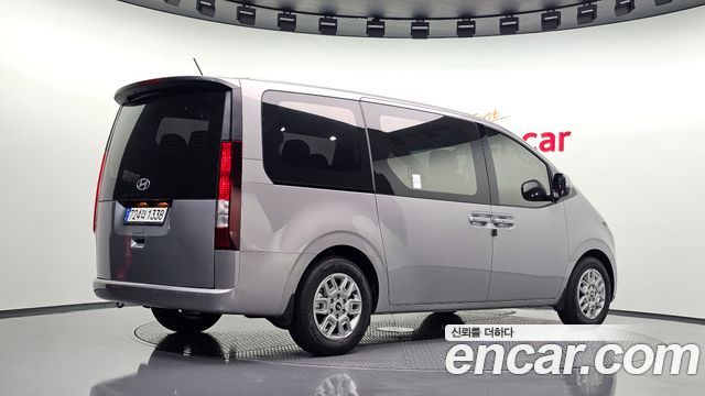 2025 Hyundai Staria, VIN KMJYB373BSU244601