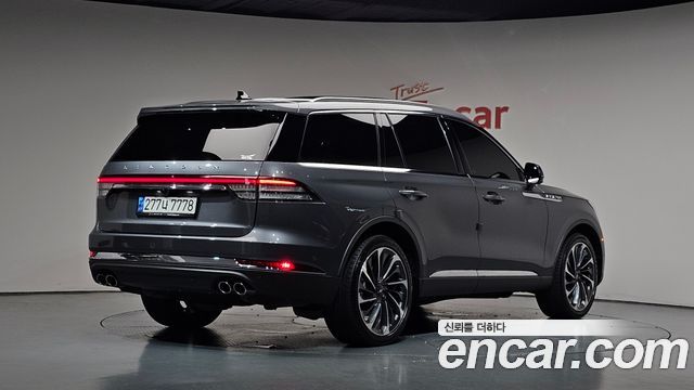 2021 Lincoln Aviator, VIN 5LM5J7XC3MGL18924