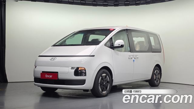 2027 Hyundai Staria, VIN KMJYB37EFVU000755