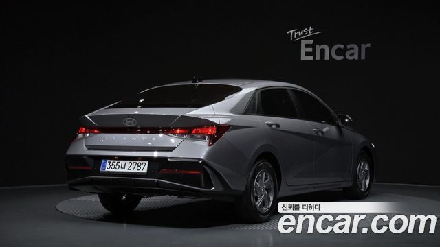 2026 Hyundai Avante, VIN KMHLM41EETU048292