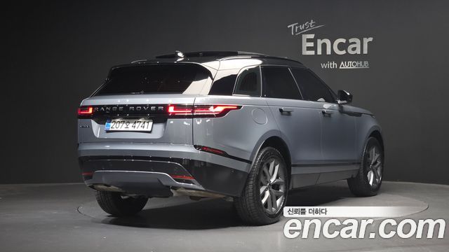 2026 Land Rover Range Rover Velar, VIN SALYA2BXXTA816467