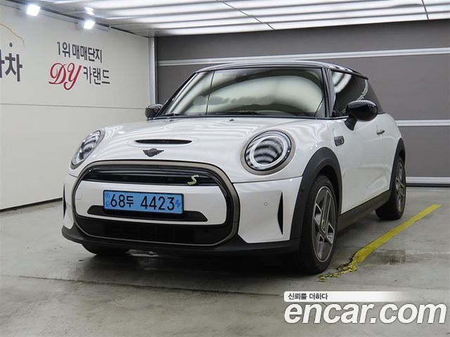 2023 Mini Cooper, VIN WMW11DJ07P2U02603