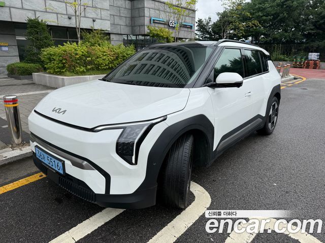 2025 Kia EV3, VIN KNAFC81AFSS003634