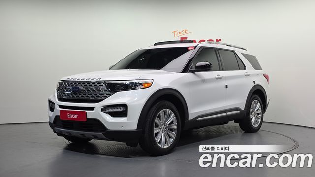 2021 Ford Explorer, VIN 1FMSK8FH9MGA35272