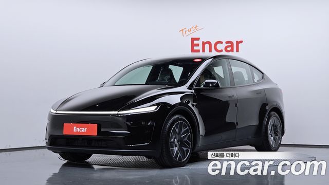 2026 Tesla Model Y, VIN LRWYGCEK2TC929505