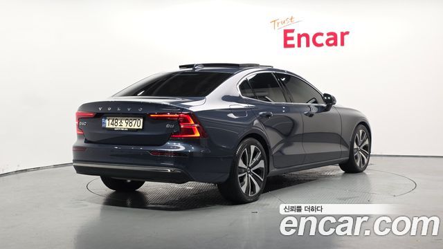 2023 Volvo S60, VIN 7JRZSL125PG254289