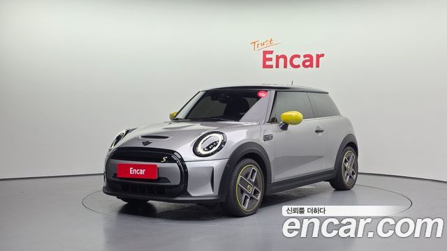 2024 Mini Cooper, VIN WMW11DJ02R2U27573