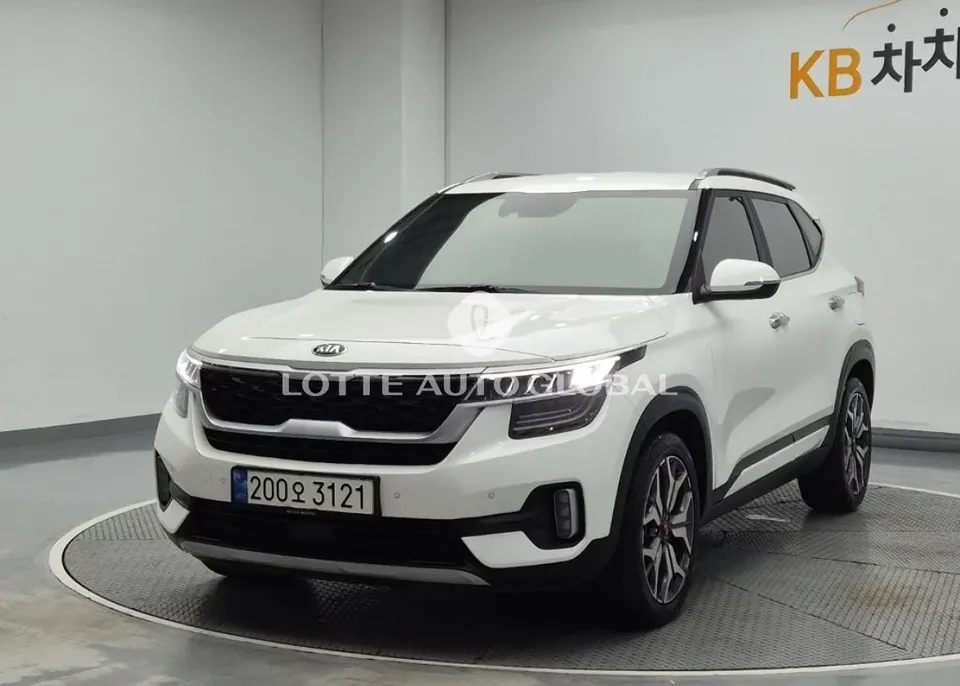 2022 Kia Seltos, VIN KNAEV812HNK234704