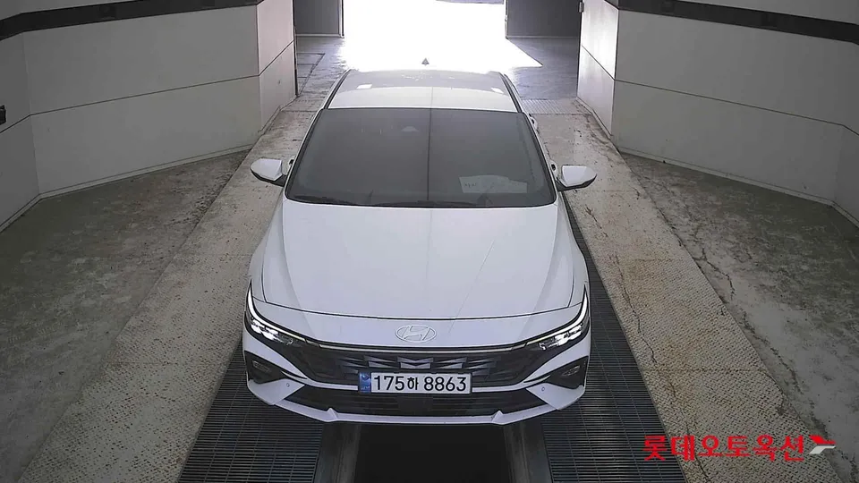 2024 Hyundai Avante, VIN KMHLN41EERU666382