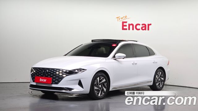 2022 Hyundai Grandeur, VIN KMHF1413BNA135482