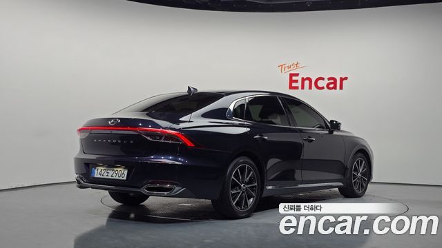 2021 Hyundai Grandeur, VIN KMHF141GBMA432054