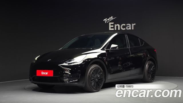 2024 Tesla Model Y, VIN LRWYGCFS6RC274692