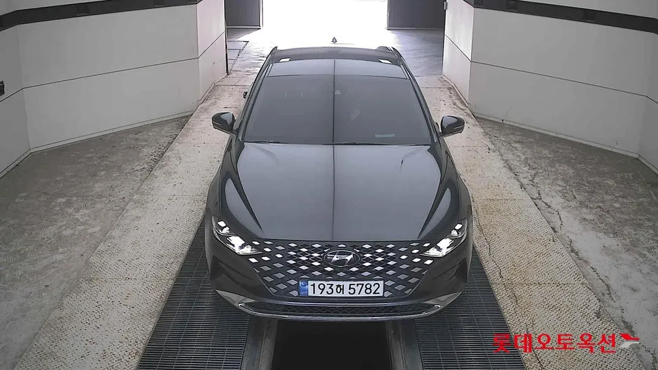 2023 Hyundai Grandeur, VIN KMHF1413BPA151741