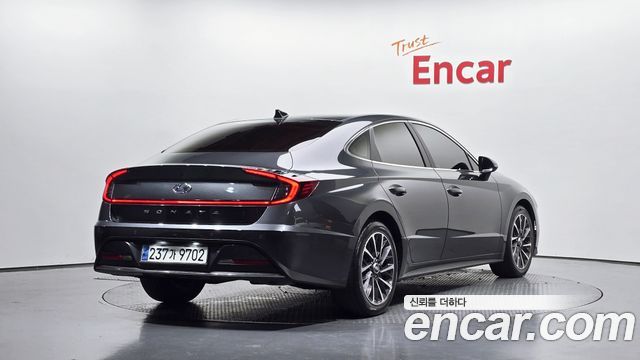 2021 Hyundai Sonata, VIN KMHL141EBMA117996