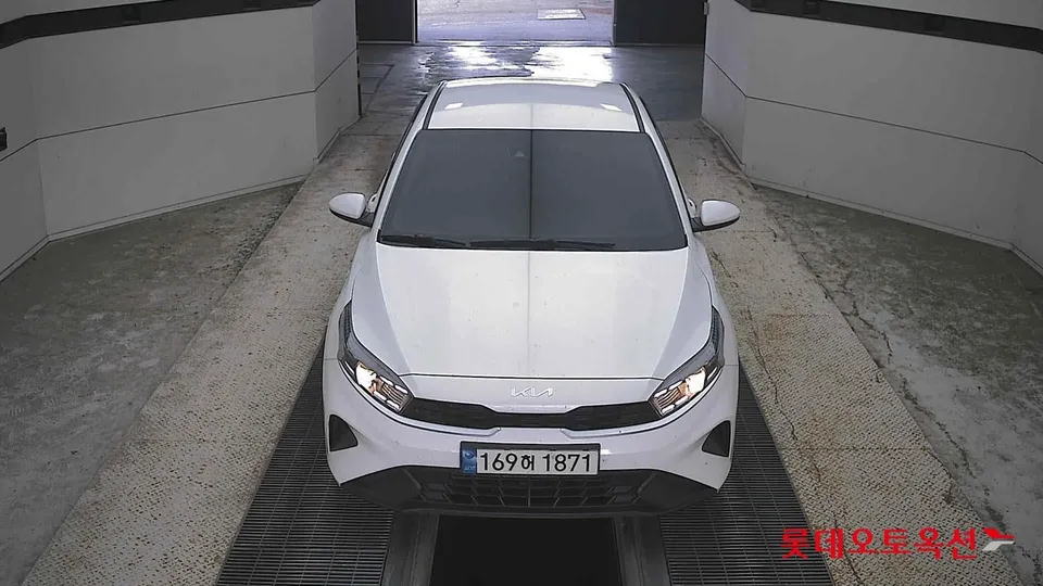 2022 Kia K3, VIN KNAF141BENA142330