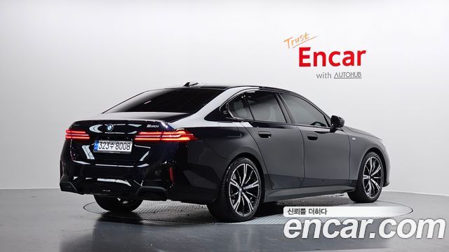 2024 BMW 5-Series, VIN WBA51FJ08RCR54377