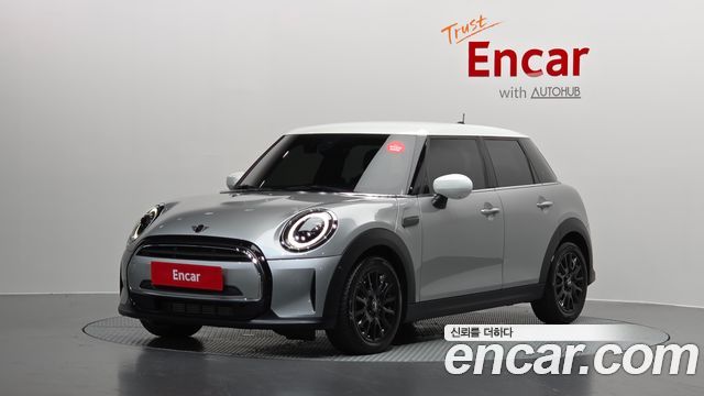2024 Mini Cooper, VIN WMW41DK02R2U84612