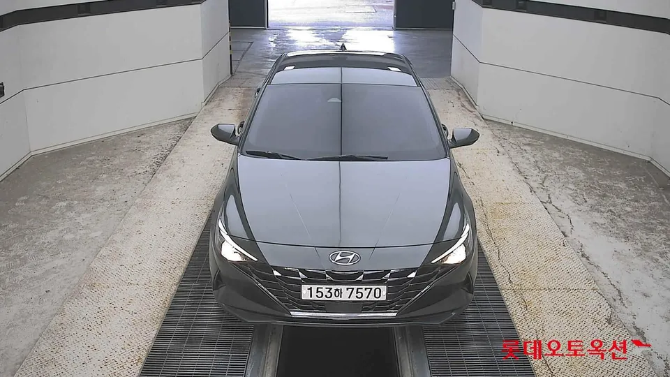2021 Hyundai Avante, VIN KMHLM41EEMU070439