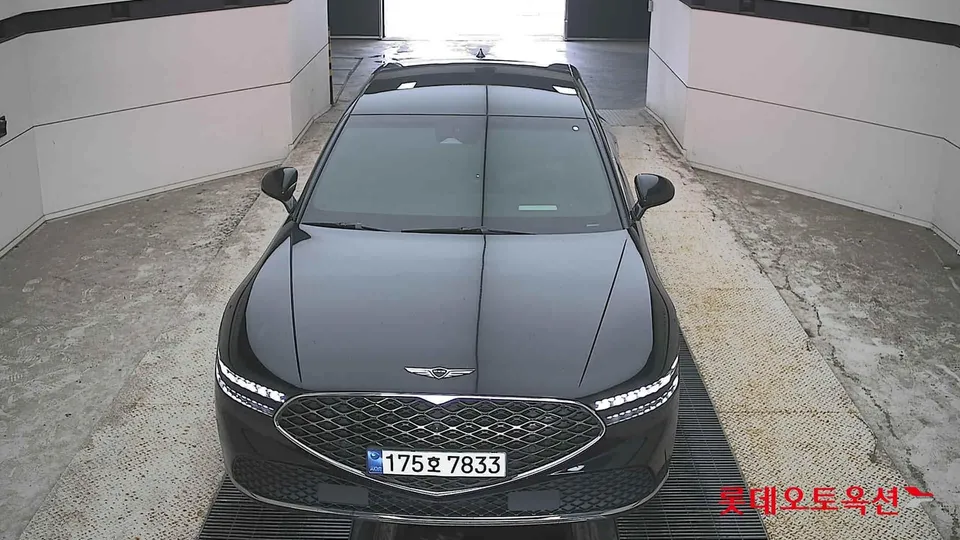 2023 Genesis G90, VIN KMTFA41DDPU032151