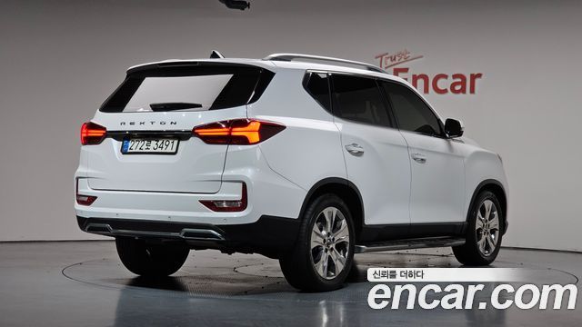 2021 SsangYong Rexton, VIN KPBGA2AE1MP076024