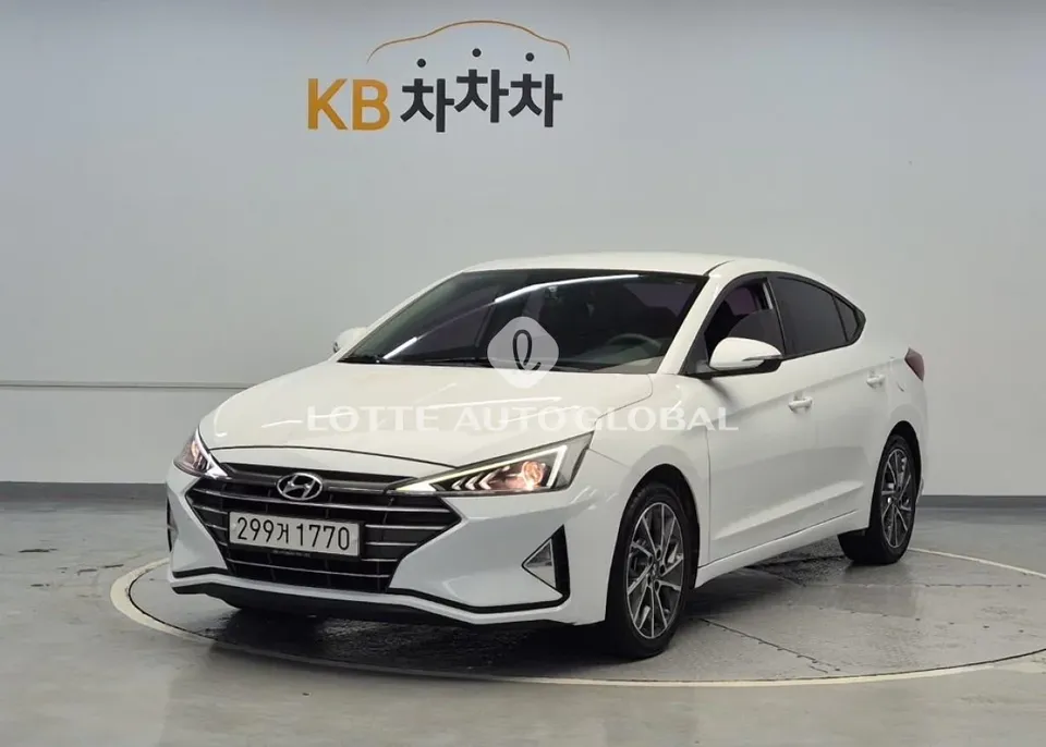 2020 Hyundai Avante, VIN KMHD641EELU959141