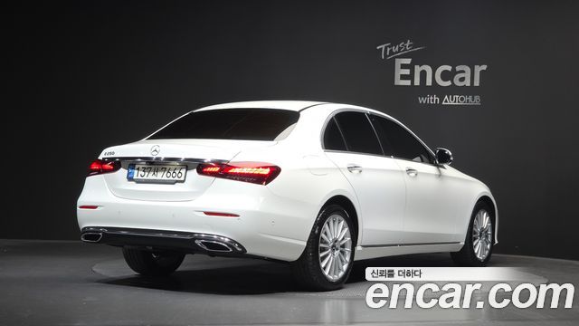 2022 Mercedes-Benz E-Class, VIN W1KZF4FB8NB028748